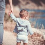 Adopcja dziecka – 6 najważniejszych informacji dla opiekuna